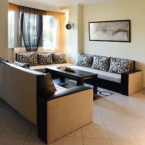 Thesshouse Pefka Fk Apartament